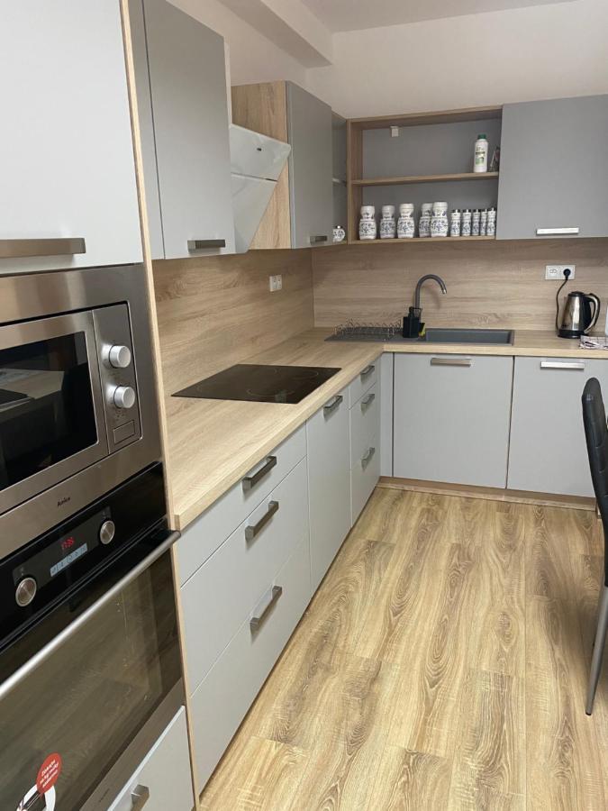 Apartman Solax, Ucnovska 8, Kosice Saca Εξωτερικό φωτογραφία